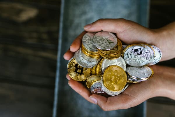 投资参考：5.337%新高后黄金会跌？别忽视期限溢价